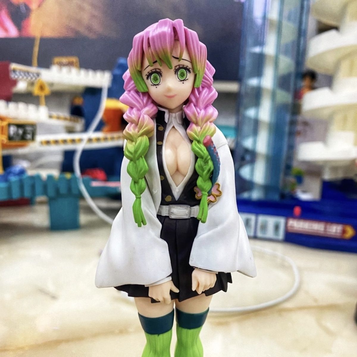 Figurine Demon Slayer Love Pil - Cosplay Anime Tsunade ulasan dan harga