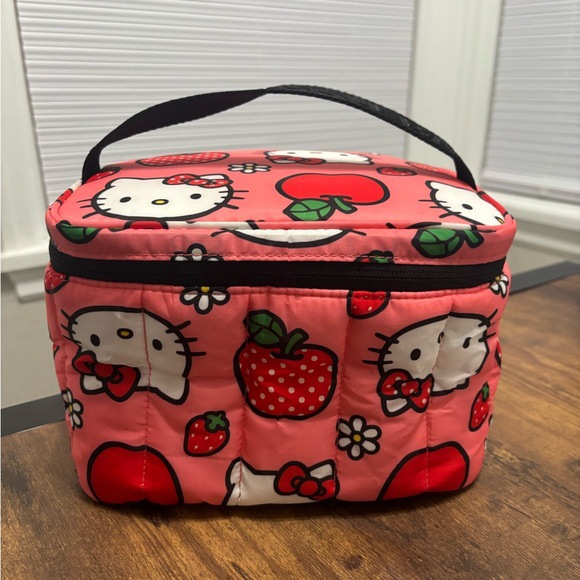 Tas Terisolasi Hello Kitty San - Cosplay Korean Anime ulasan dan harga